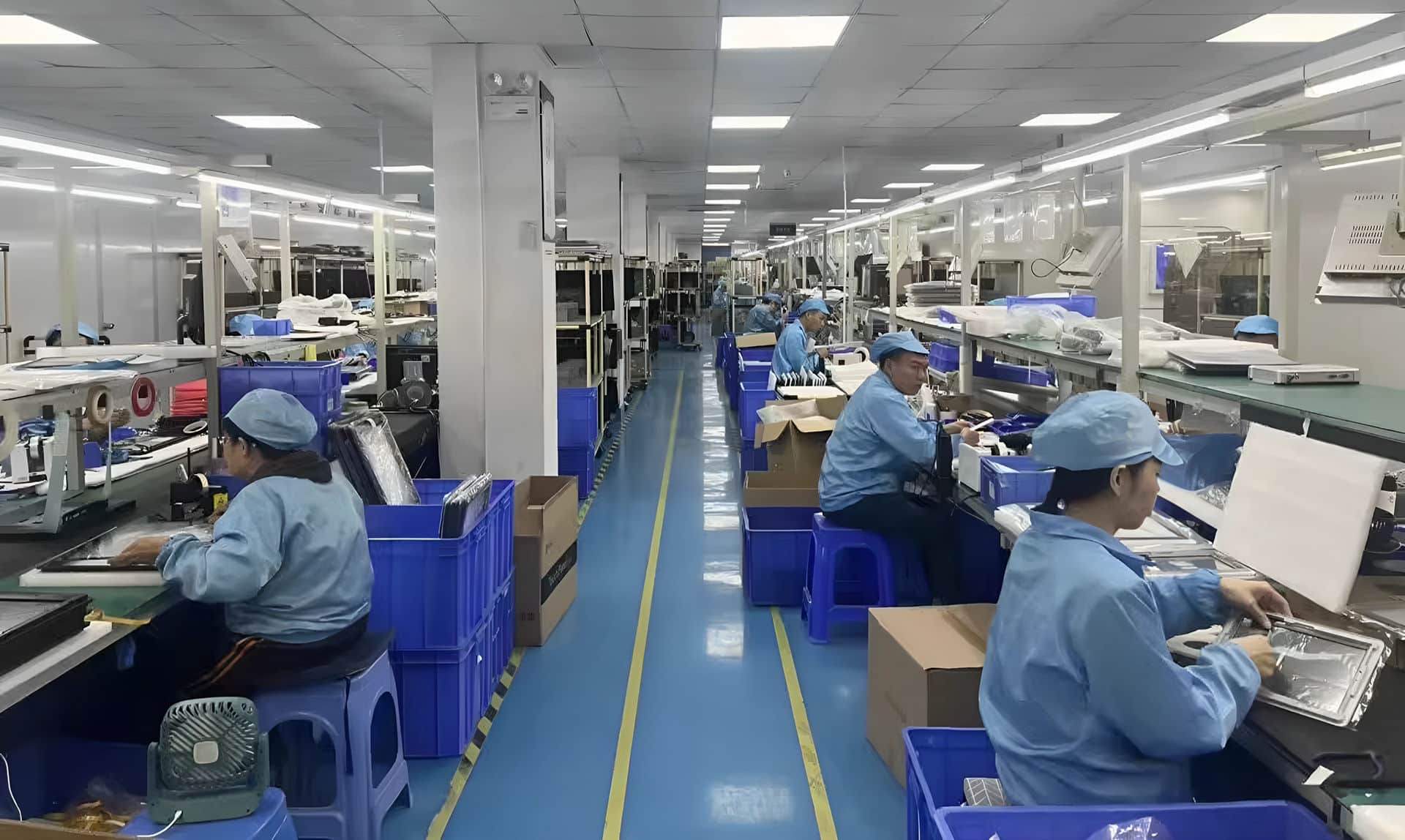 YISSIY Laptop Factory Workshop