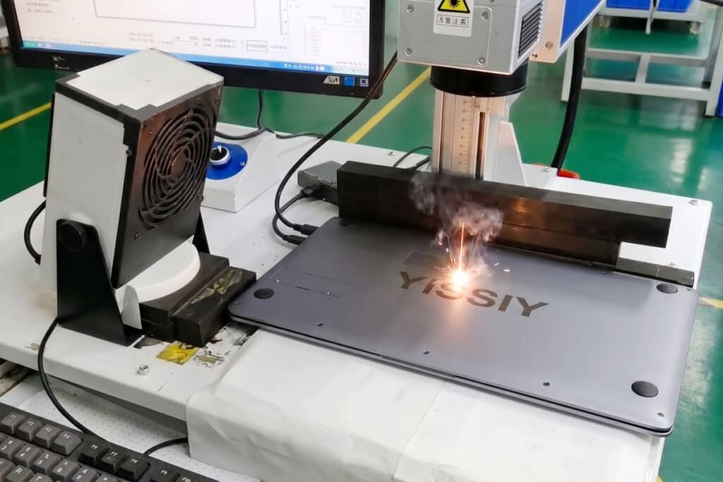 YISSIY_OEM_ODM_Laptop_Laser-engraved_3